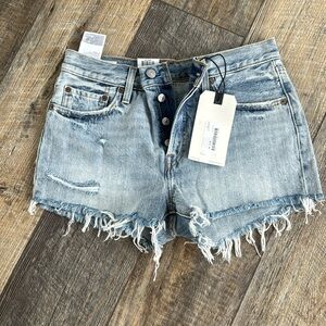 Levi’s Shorts BNWT